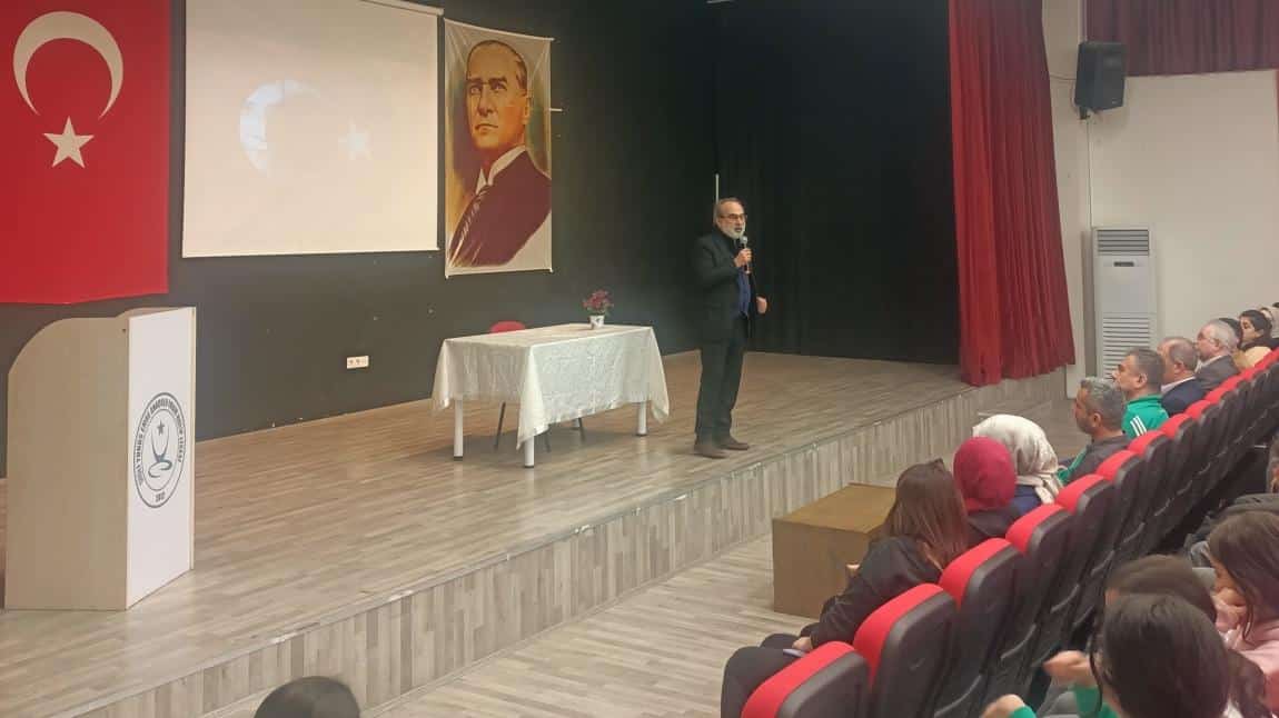 12 Mart İstiklal Marşı’nın Kabulünün 103. Yıl Dönümünü Kutlama ve Mehmet Akif Ersoy’u Anma Programı düzenledik.